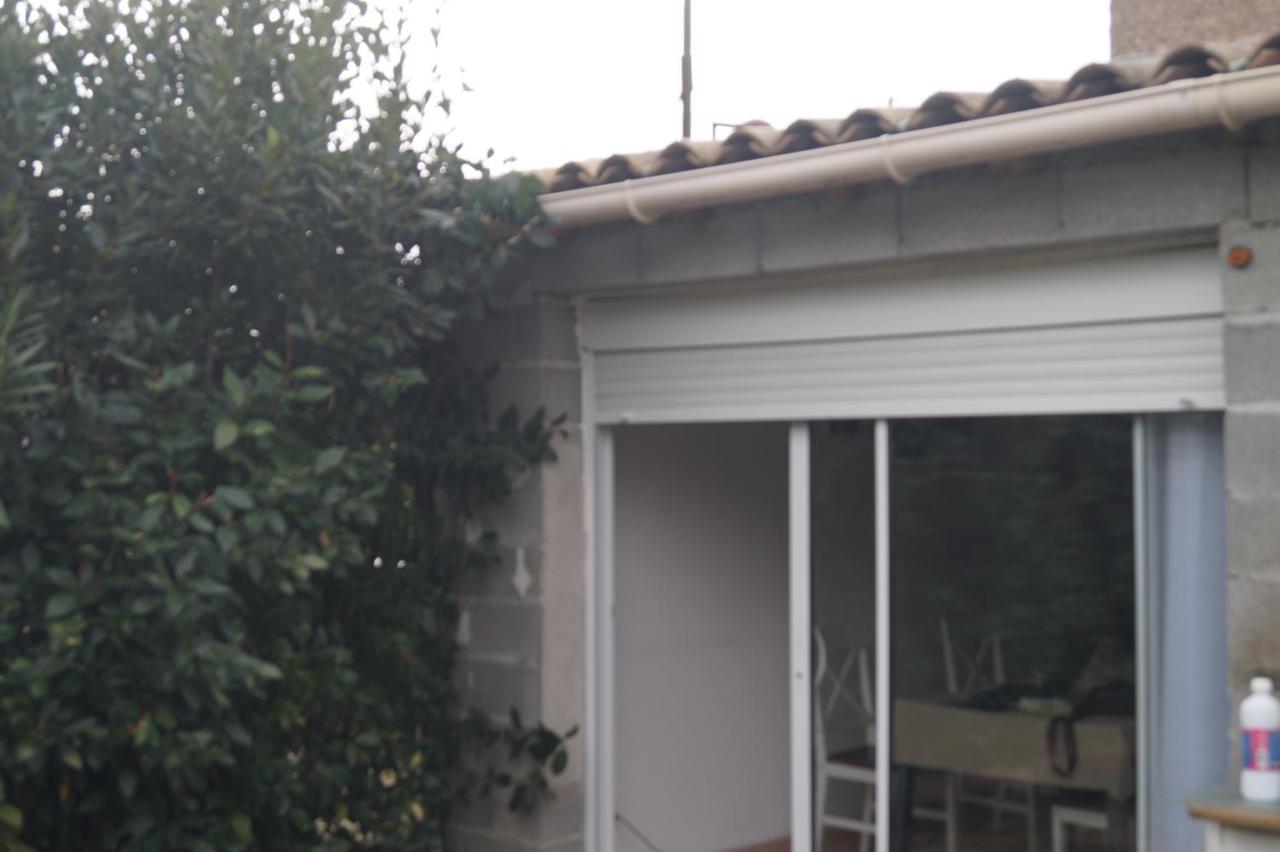 Repos En Campagne Villa Pexiora Bagian luar foto